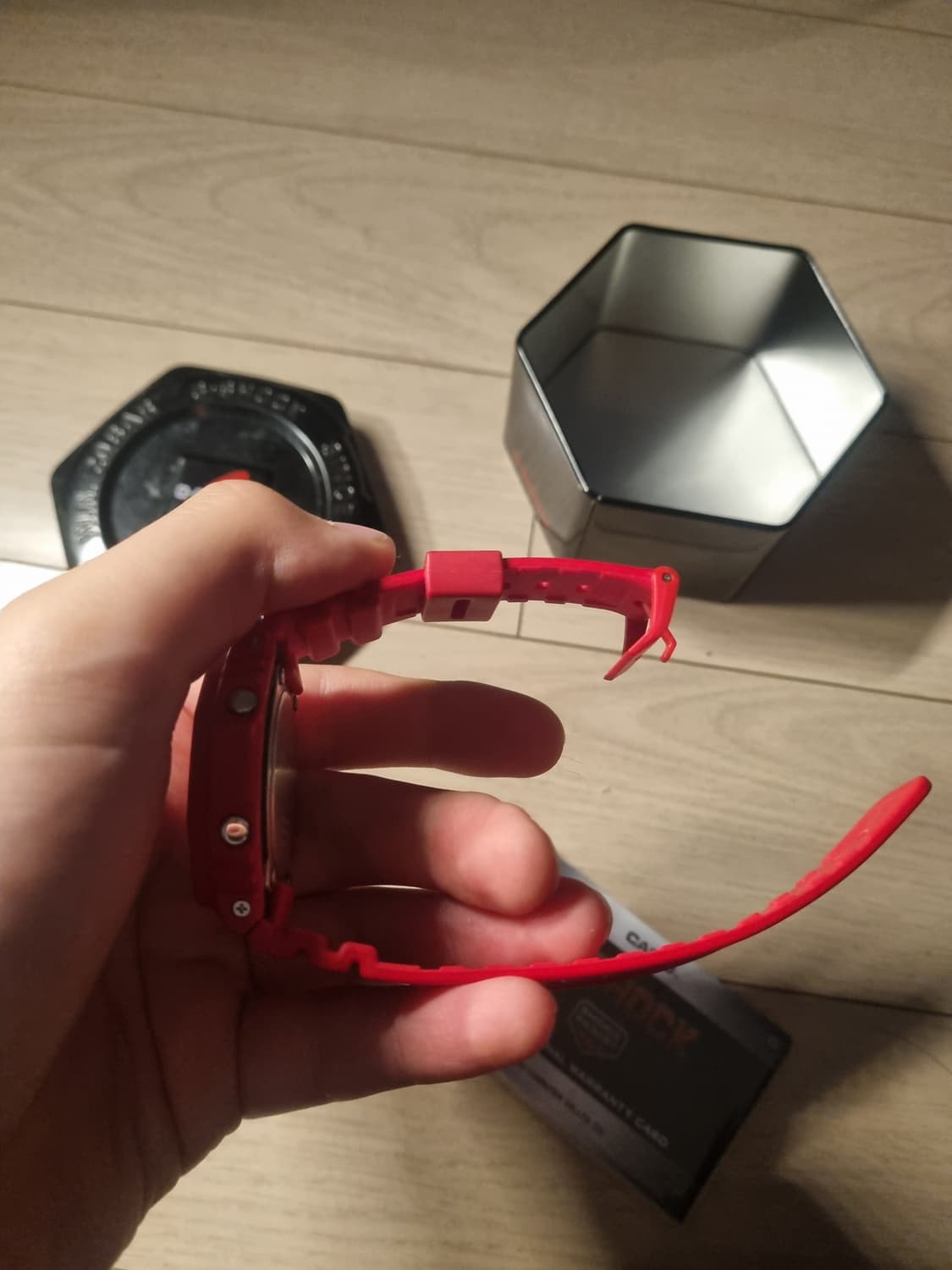 카시오 지샥 GA-2100-4ADR 상품이미지3