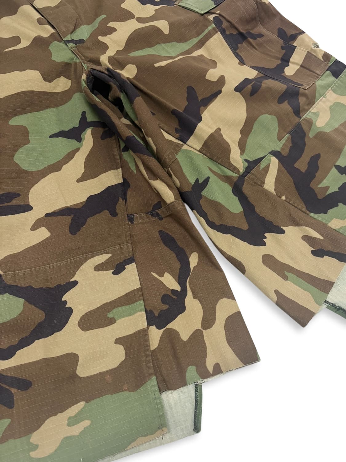 Woodland camo 와이드핏 버뮤다 (립스탑) 상품이미지6