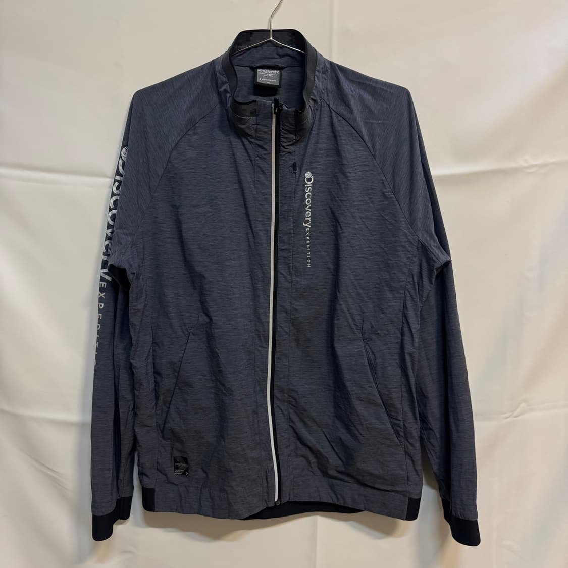 디스커버리 바람막이 자켓 상품이미지1