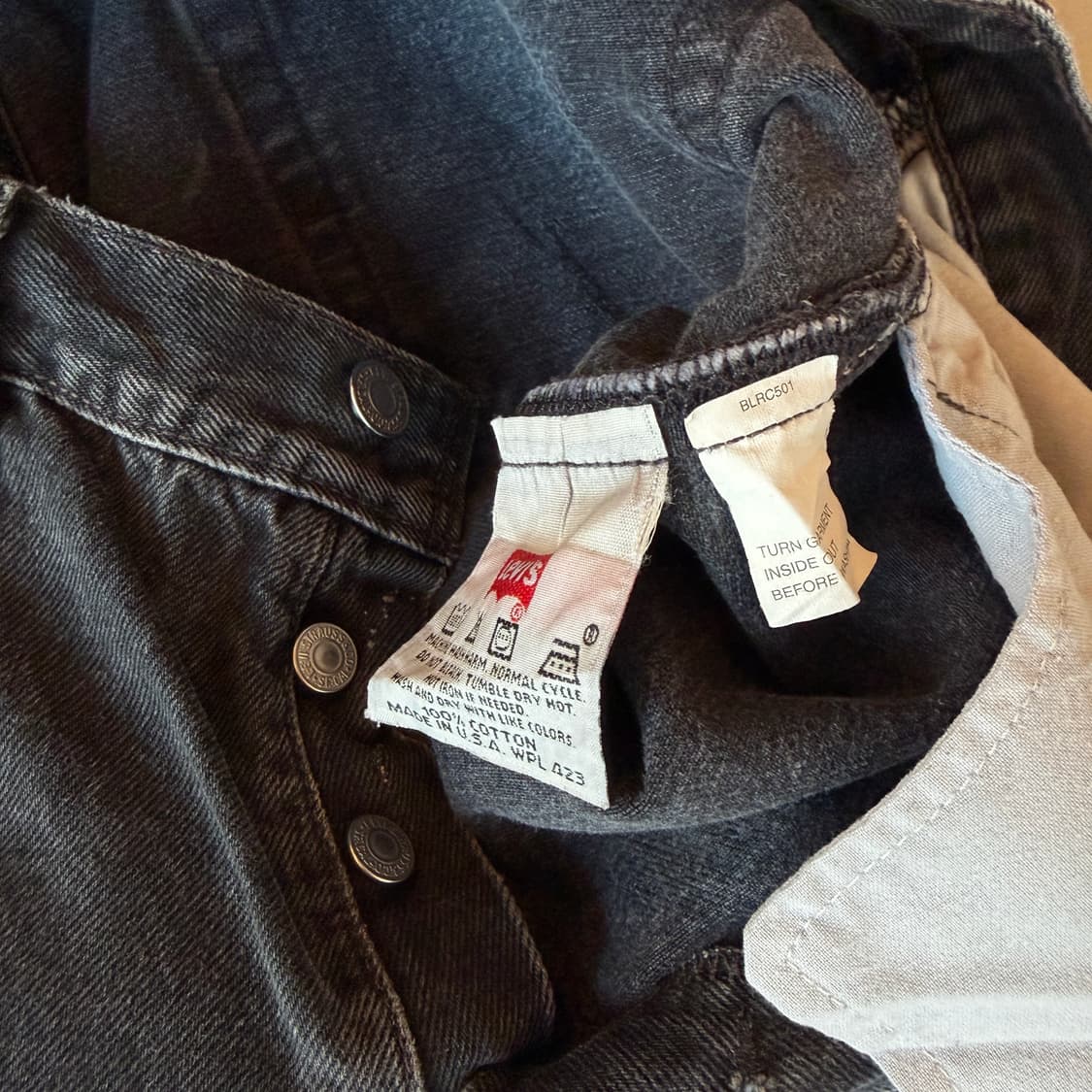 리바이스 501 흑청 데님 팬츠 상품이미지6