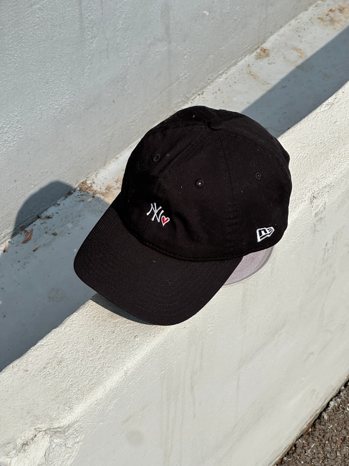[F] 뉴에라 뉴욕양키스 하트 블랙 볼캡 모자 상품이미지2