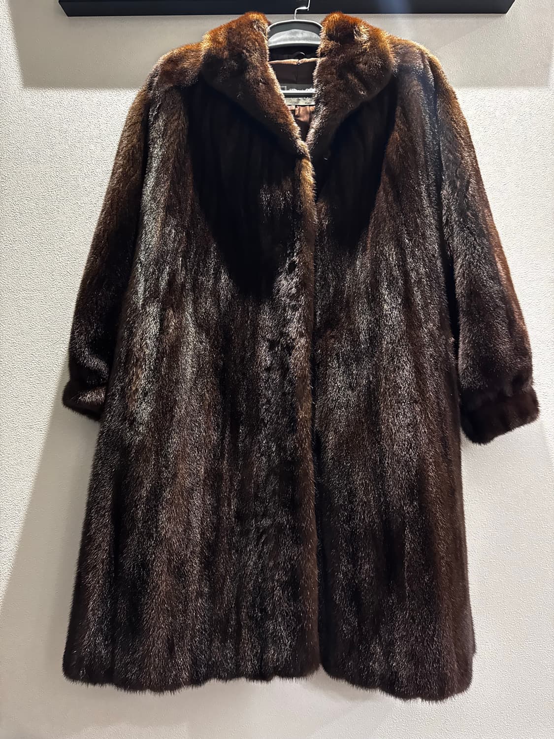 사가밍크 풀스킨 롱 밍크 코트 상품이미지1