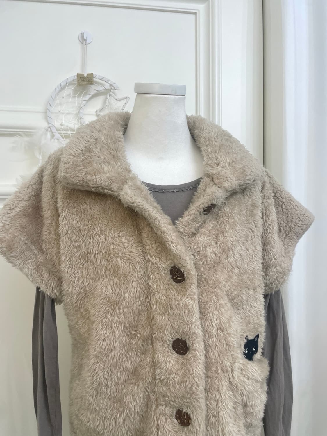 beige cat point warm fur mori vest&khaki 상품이미지5
