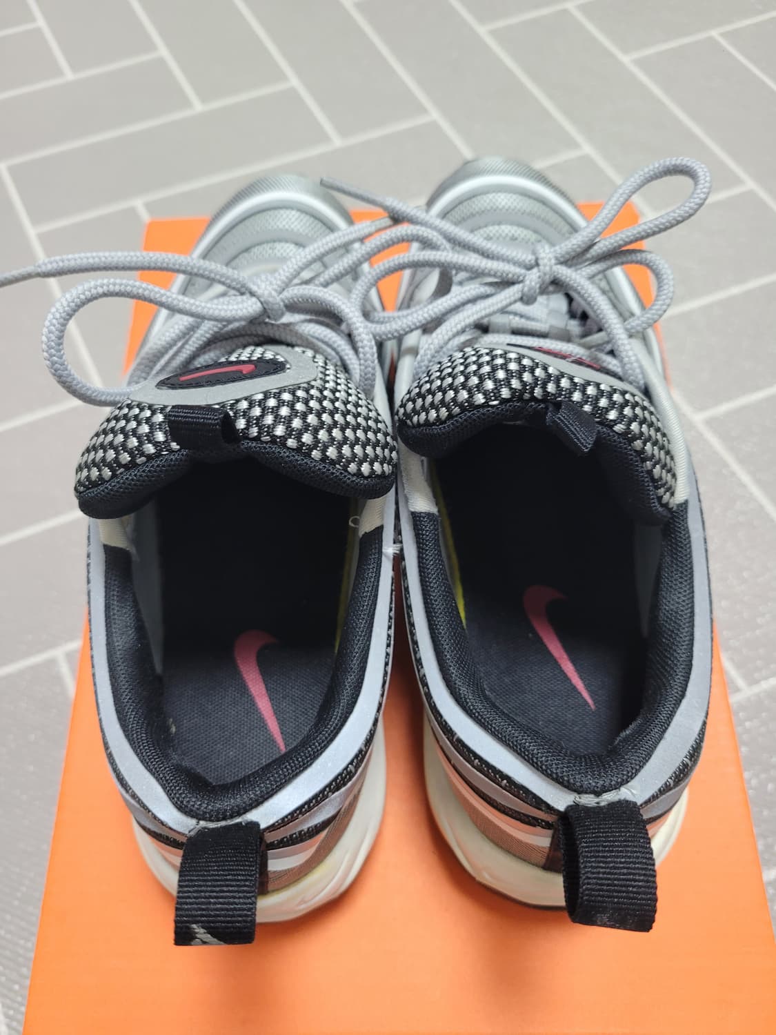 나이키 에어맥스 97 울트라17 실버불렛 245 상품이미지6