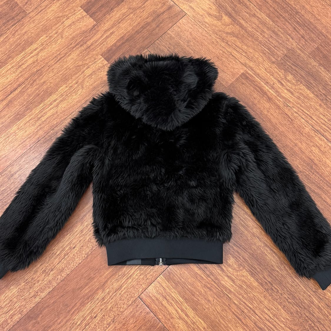 여성용 85 아디다스 블랙 퍼 후드 자켓  상품이미지2