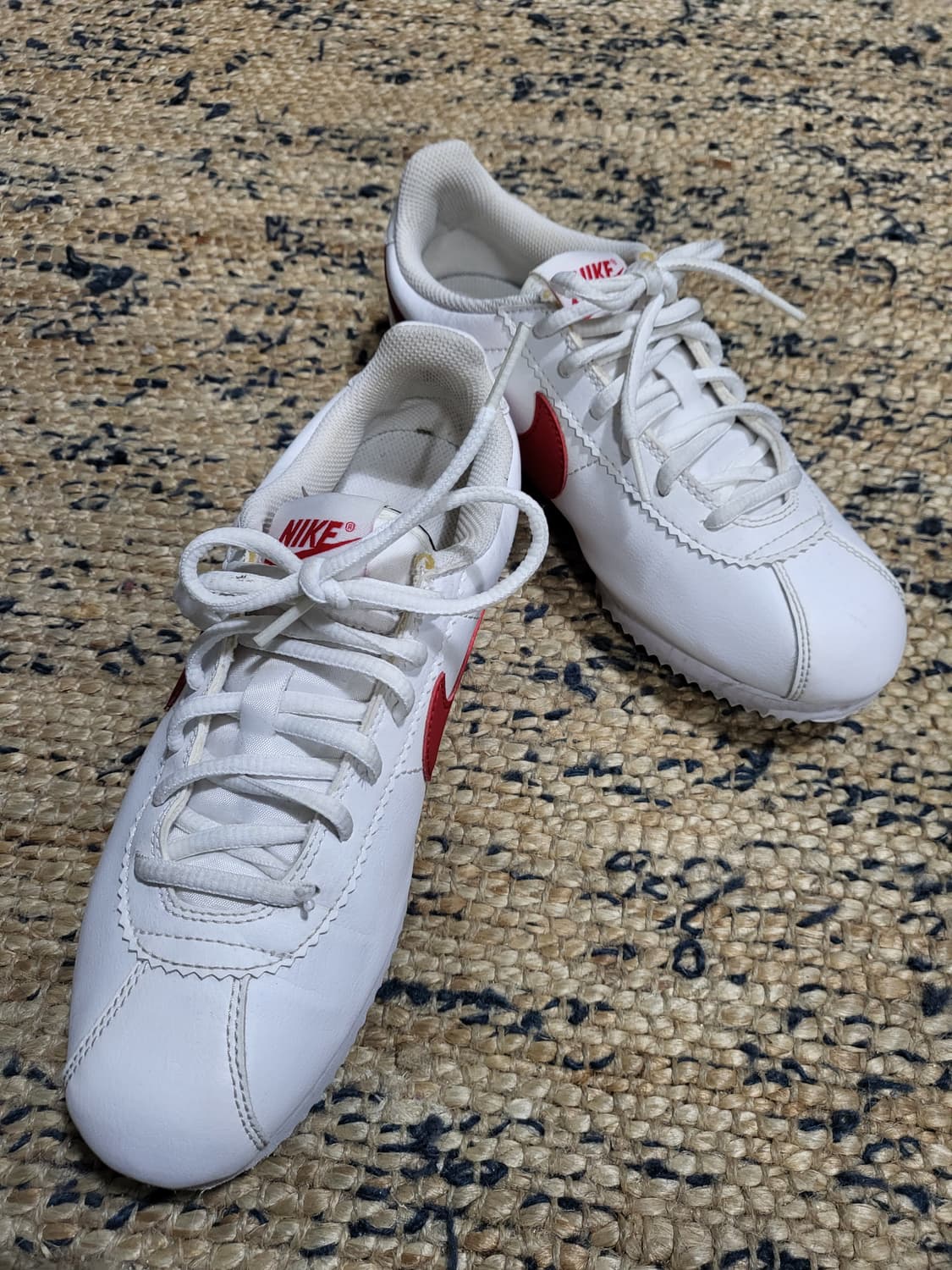 나이키 코르테즈 화이트 레드  상품이미지1