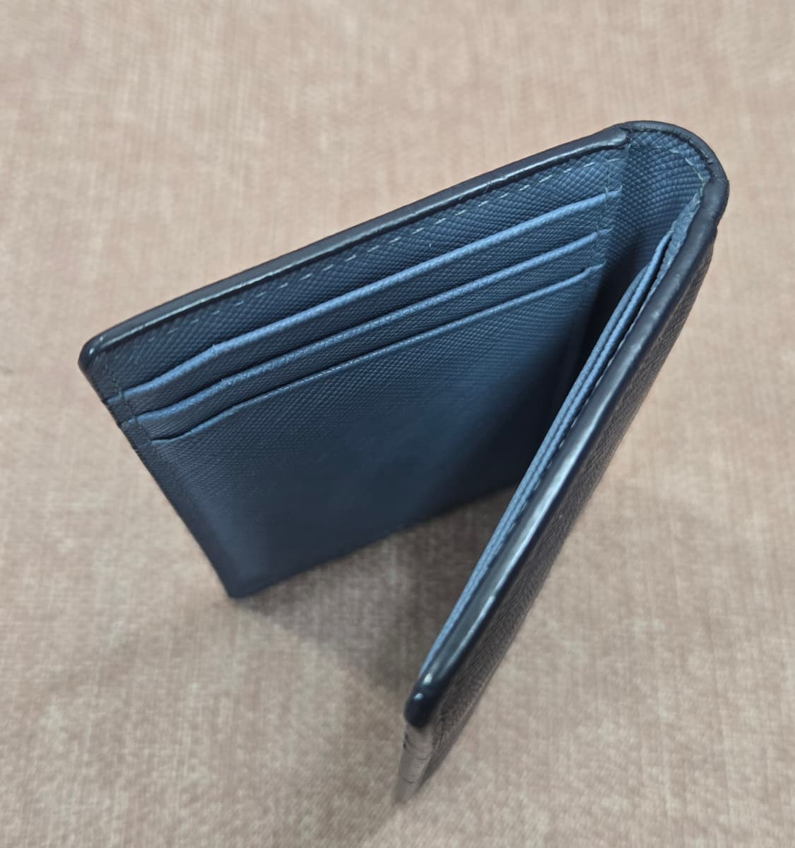 루이까또즈 남성  그레이 카드지갑 상태최상 상품이미지3