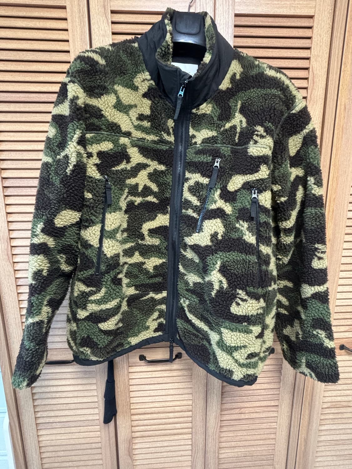 아웃스탠딩 BOA FLEECE MOUNTAIN JACKET_CAMO 상품이미지3