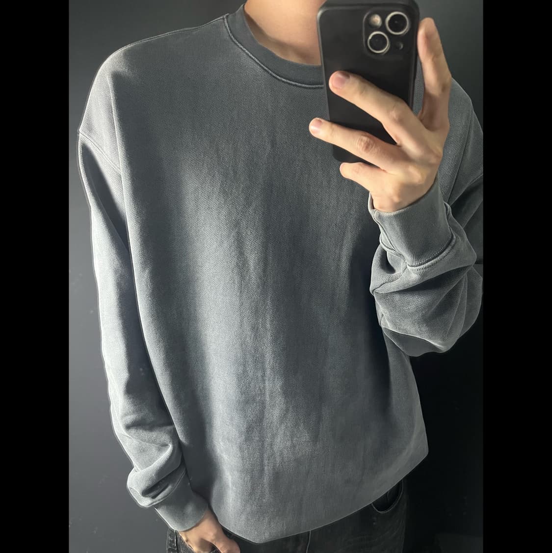 SOVERMENT 소버먼트 피그먼트 맨투맨 상품이미지1