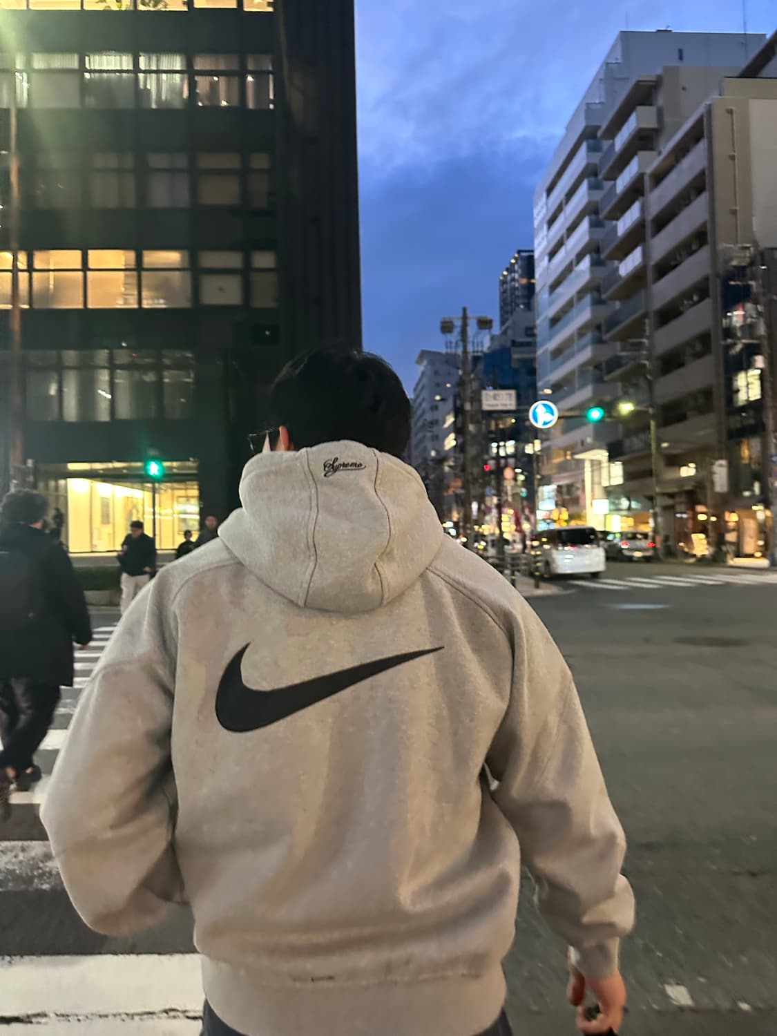 슈프림x나이키 후드집업 상품이미지1