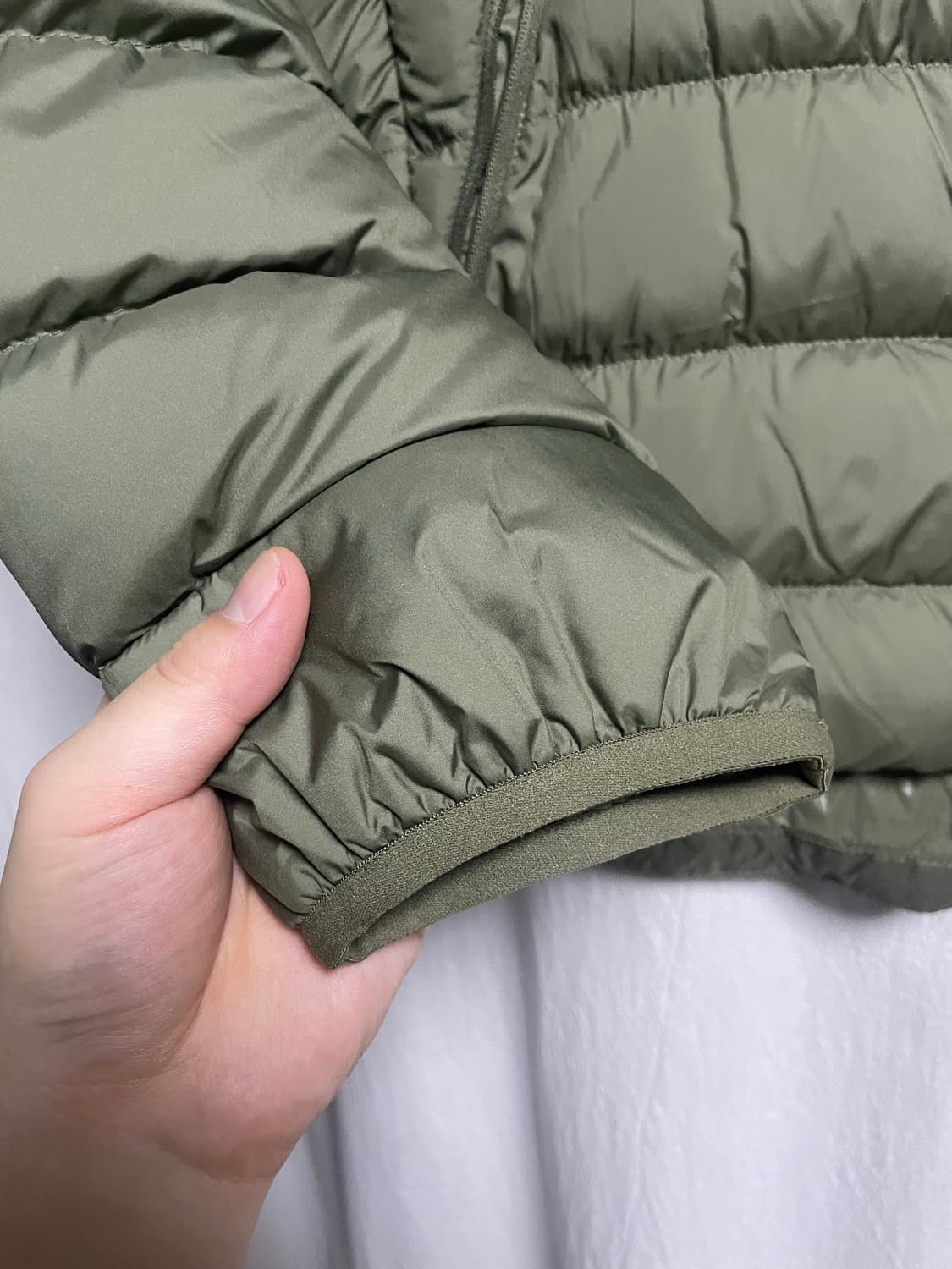 무신사 스탠다드 시티 레저 경량 패딩 (카키) 상품이미지3