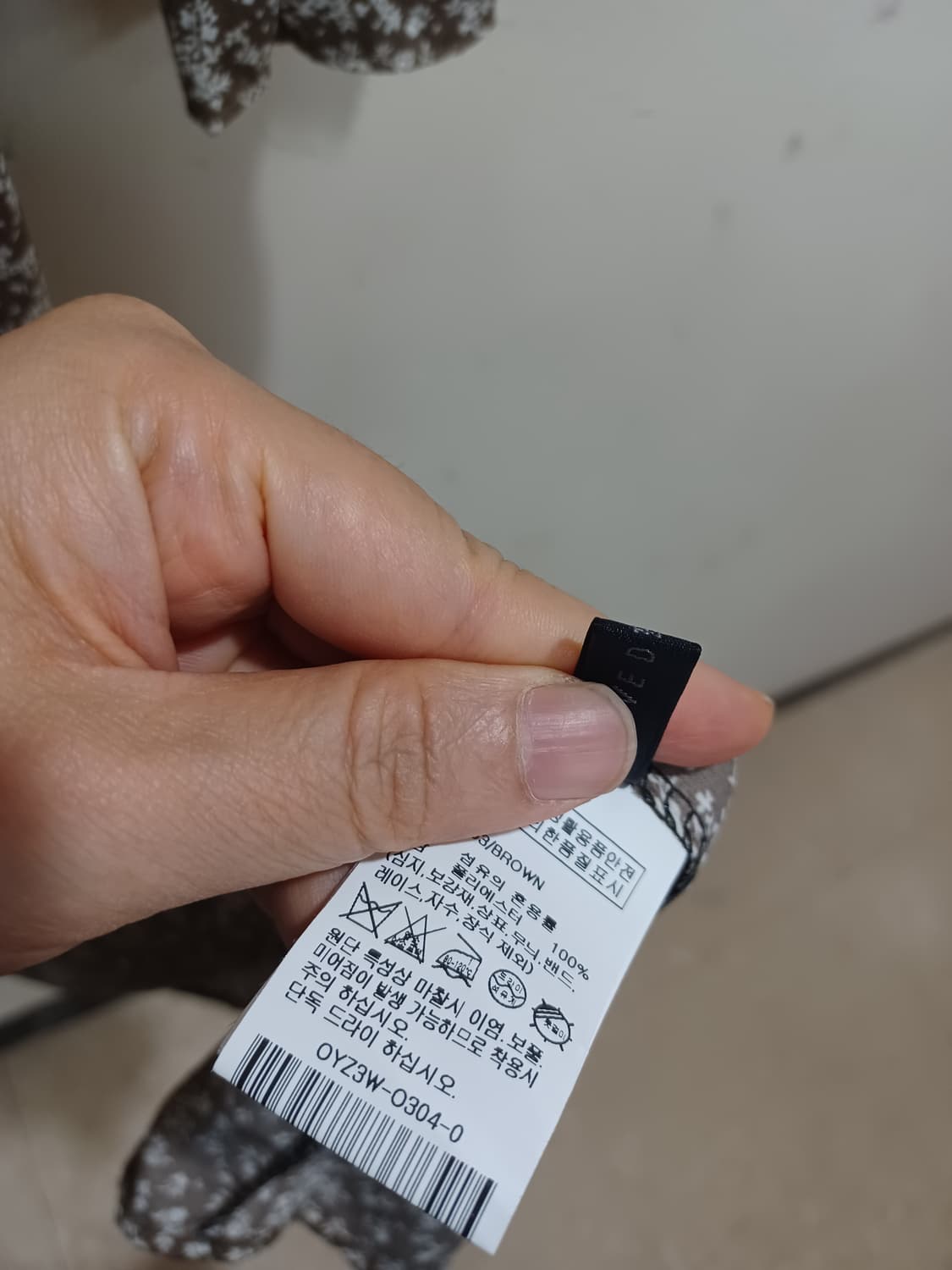 올리브데 올리브 브라운색 꽃무늬 원피스  상품이미지6