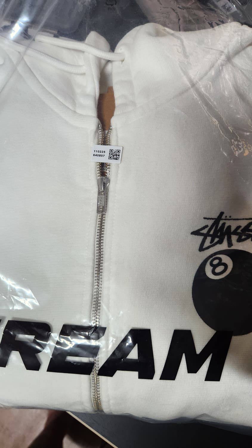 스투시 8볼후드집업 상품이미지2