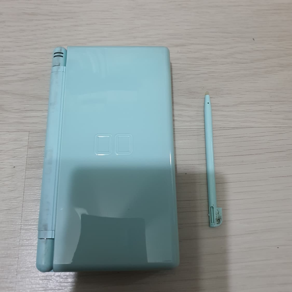 닌텐도 ds lite 게임기와 동물의숲ds팩 상품이미지1