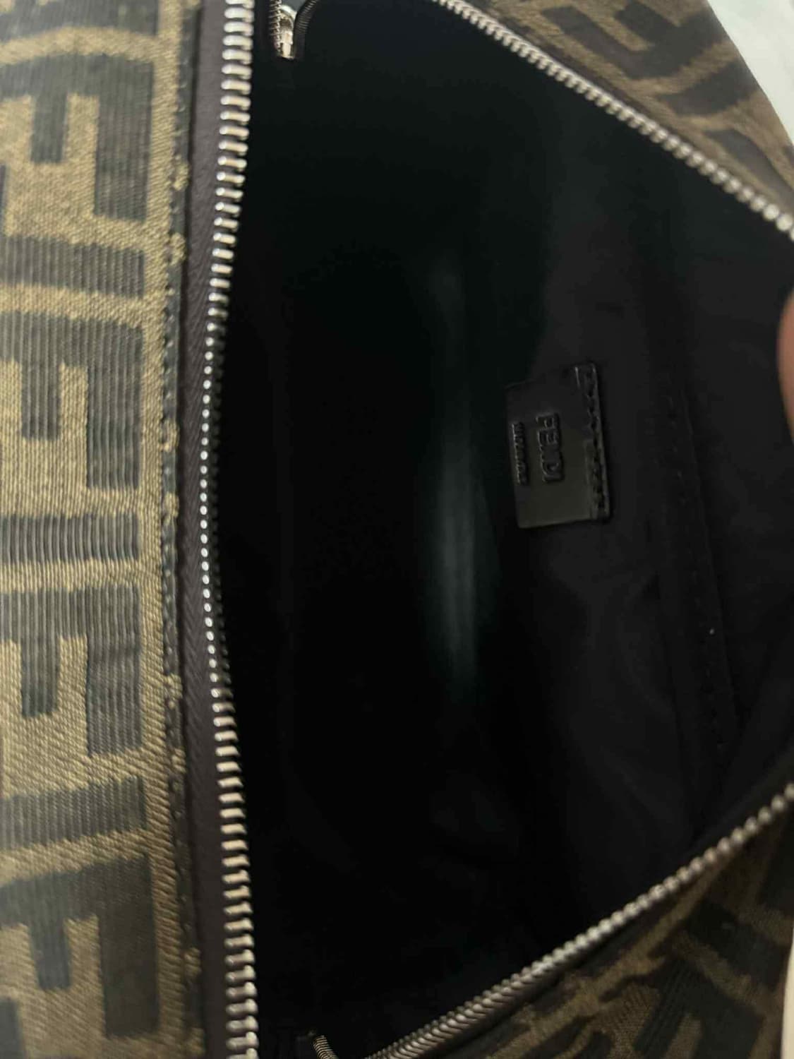 펜디 FF 로고 파우치 상품이미지7