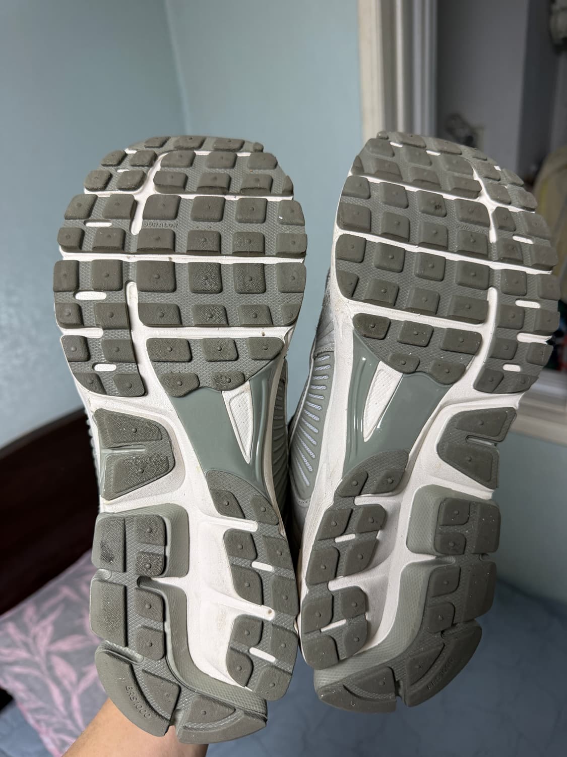 나이키 줌보메로5 다크 스투코 라이트 스모크그레이270사이즈새상품판매 상품이미지9