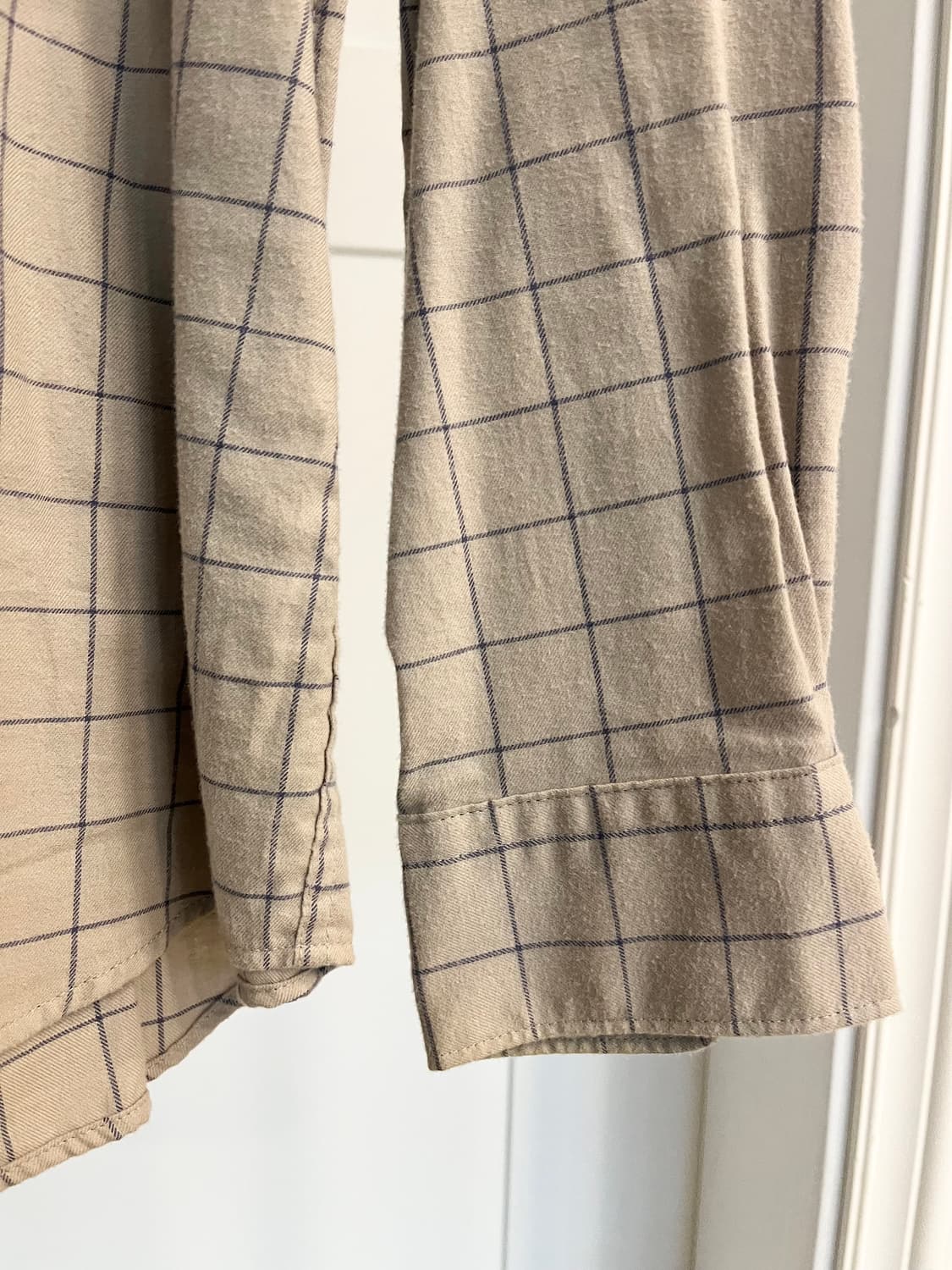 유니클로 베이지 체크 셔츠 상품이미지4