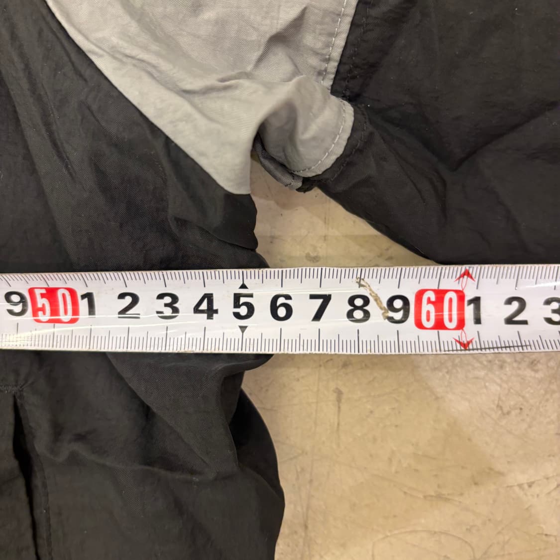 나이키 크롭 배색 아노락 상품이미지5