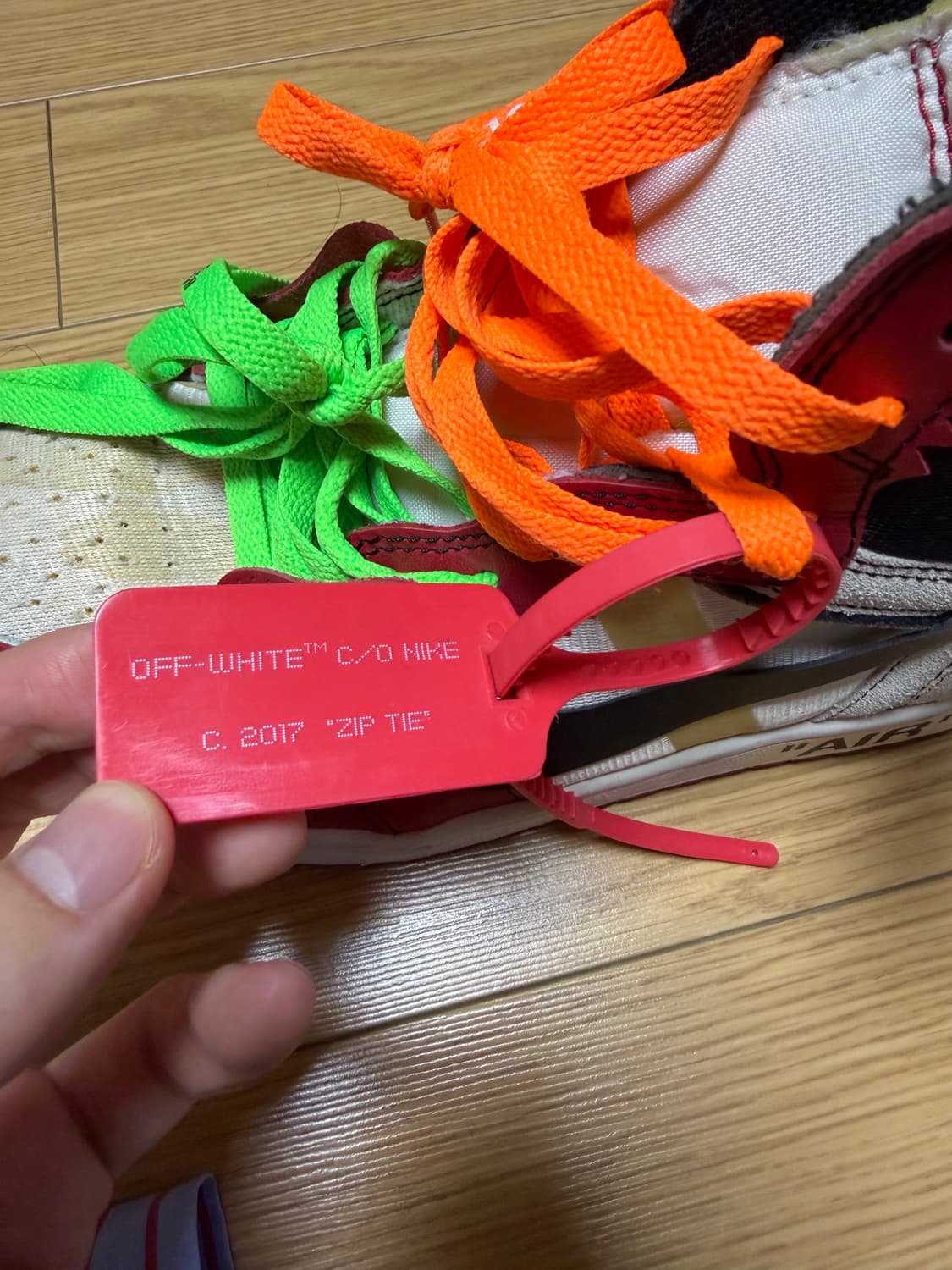 조던1 오프화이트 시카고 265사이즈 (나코탭) 상품이미지8