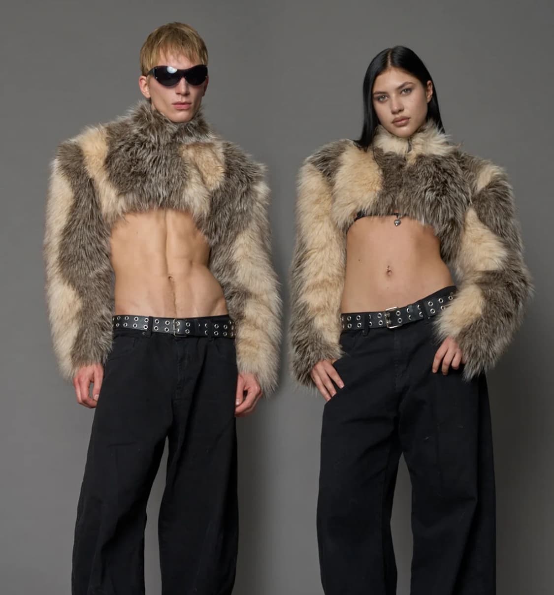 나밀리아 25FW 카티빨 퍼 볼레로 크롭 집업자켓 상품이미지2