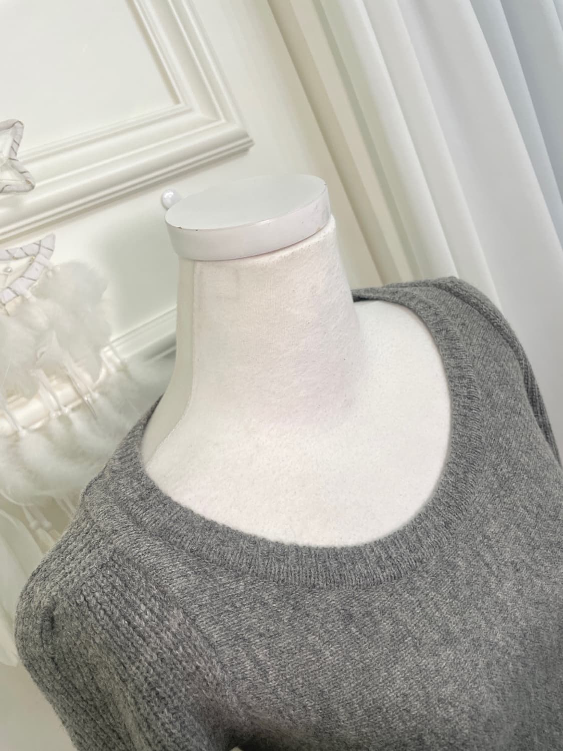 charcoal puff sleeve basic flare knit op 상품이미지8