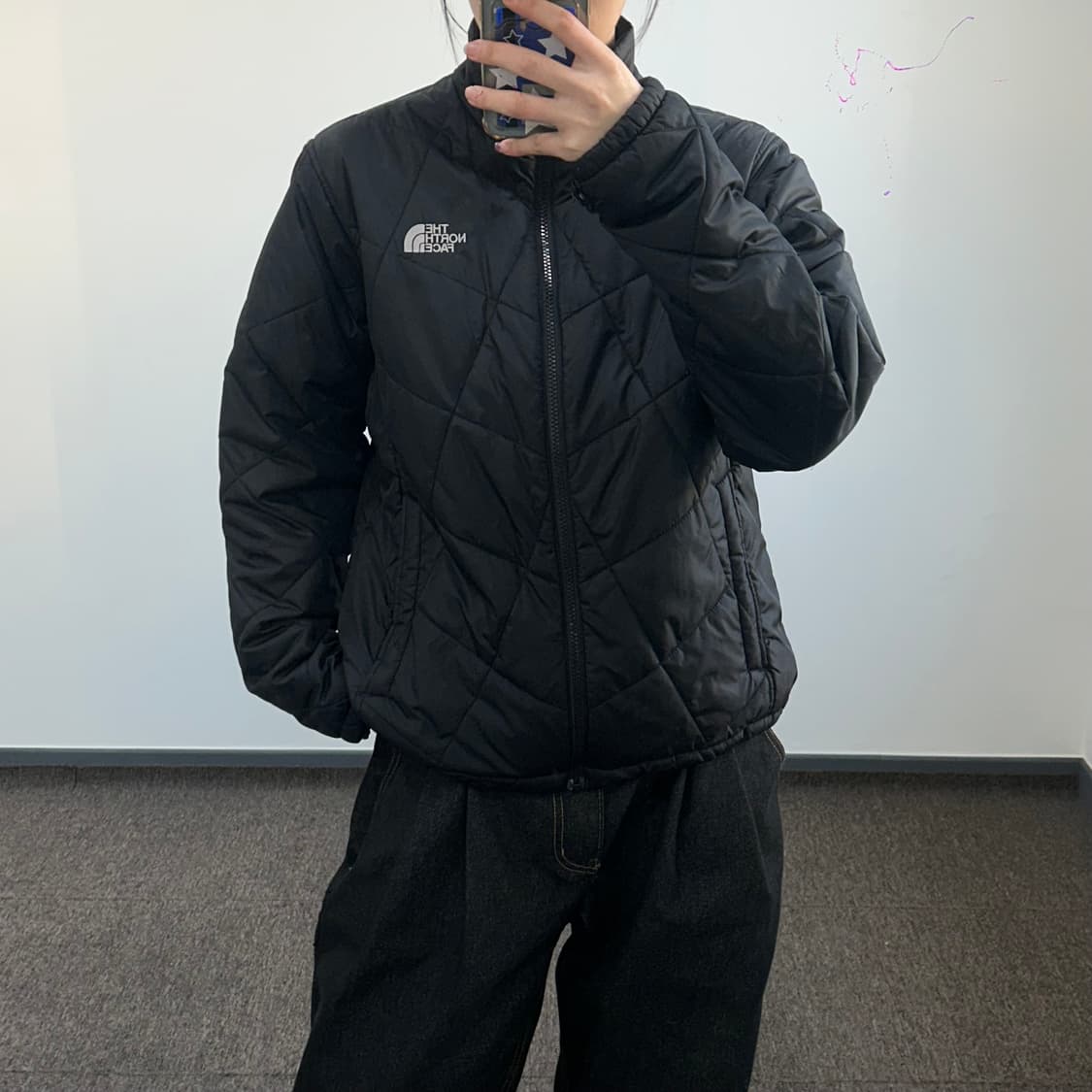 The north face 노스페이스 블랙 누빔 경량 패딩 상품이미지3