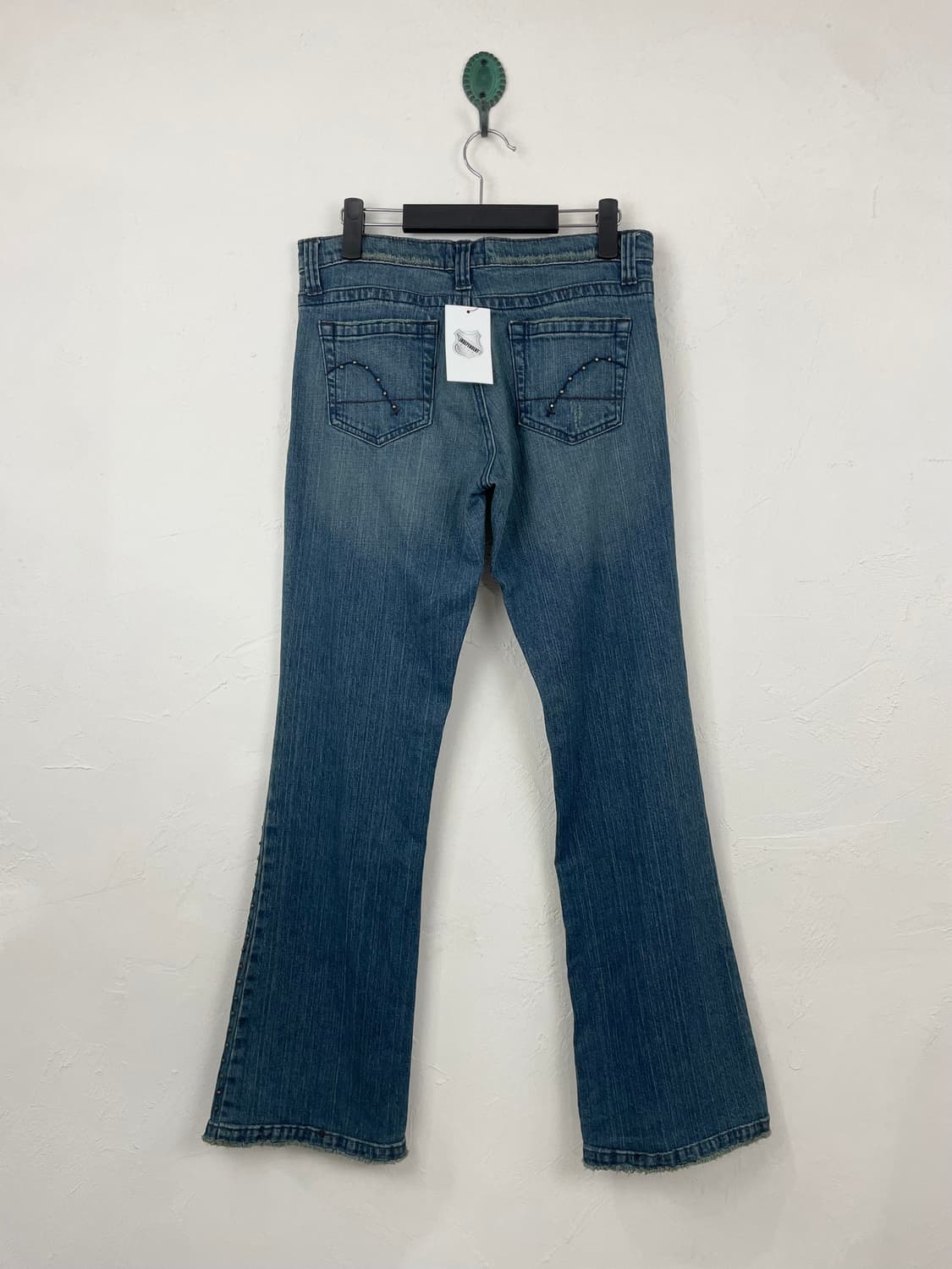 GUESS JEANS 사이드 스터드 플레어 진 상품이미지5