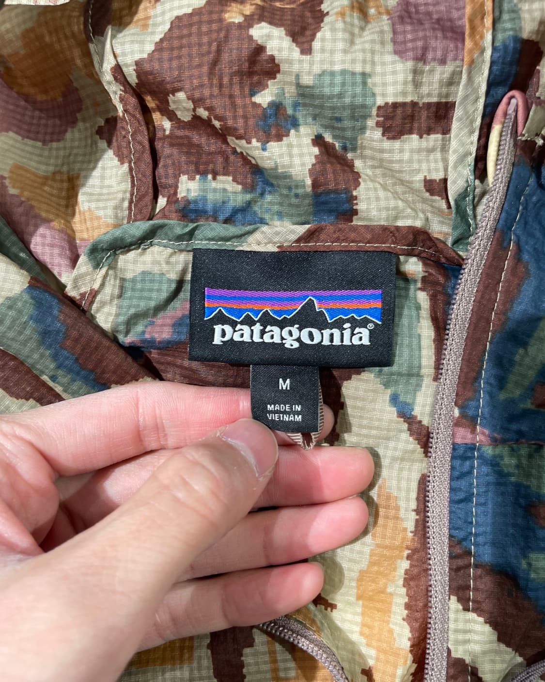 파타고니아 믹스 후디니 나일론 윈드 브레이커 상품이미지7