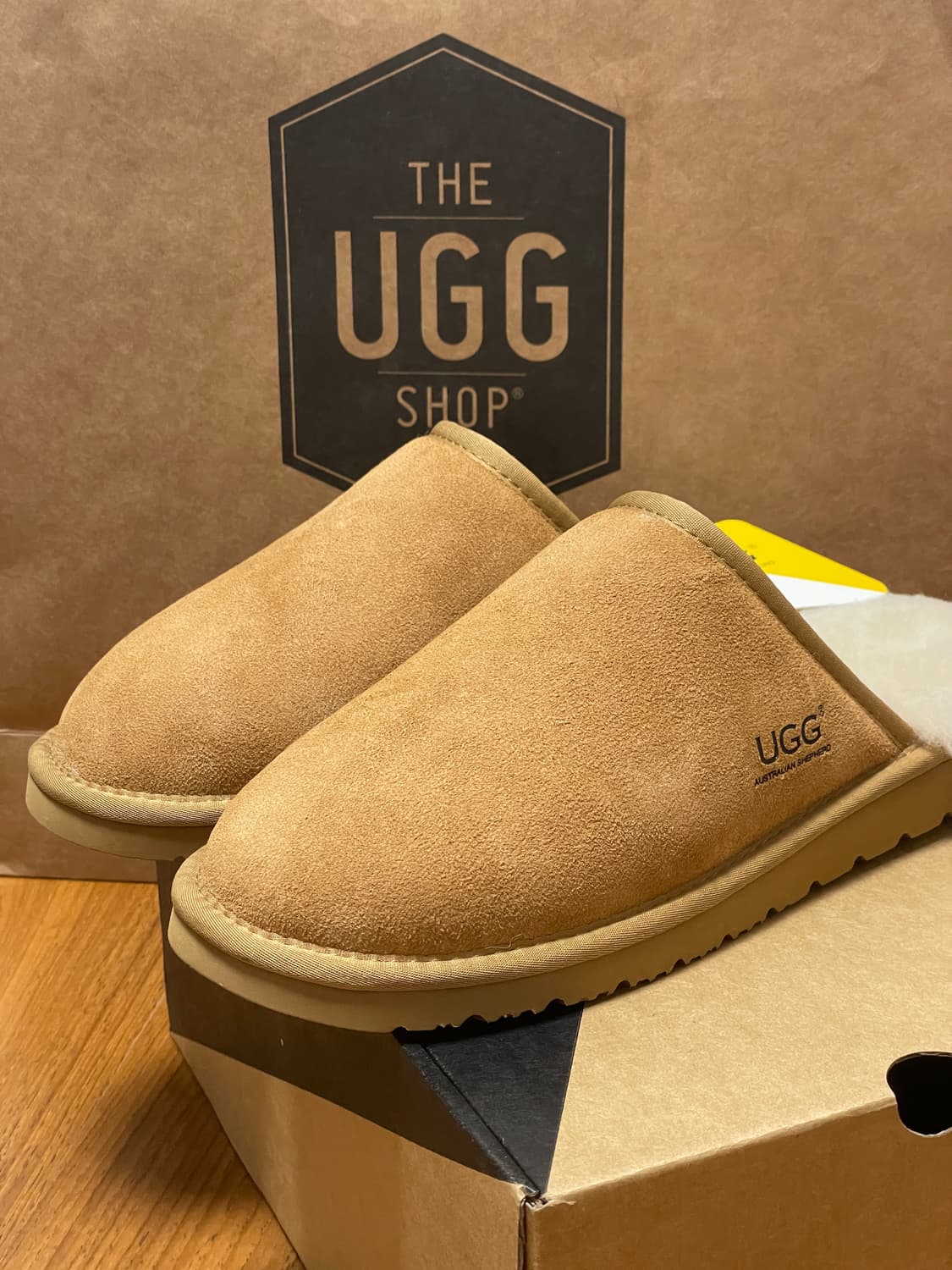 UGG Cruz 슬리퍼 체스넛 42 새상품 (호주구입) 상품이미지1