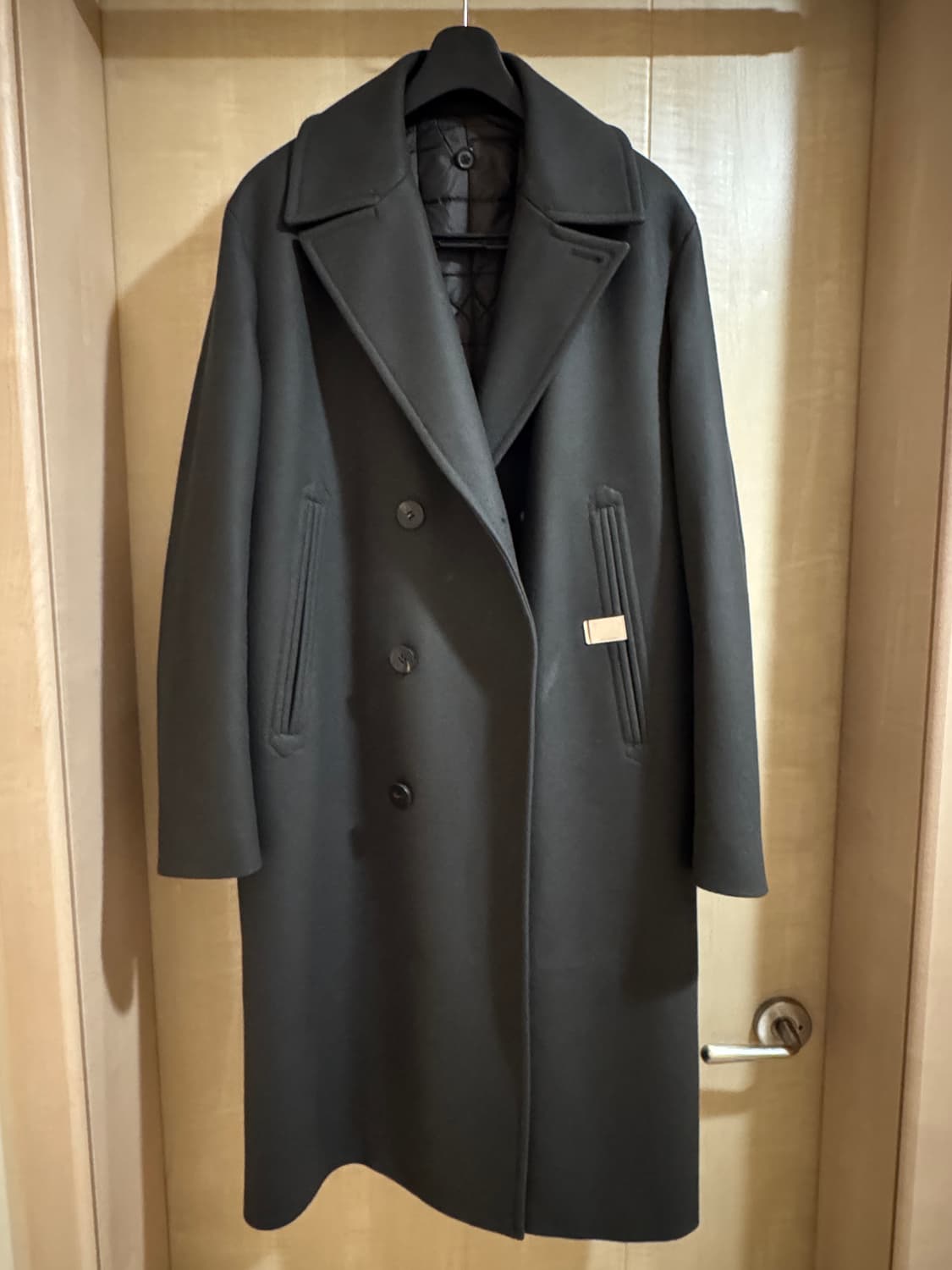 솔리드옴므 23fw 머니클립 더블코트 48 상품이미지1