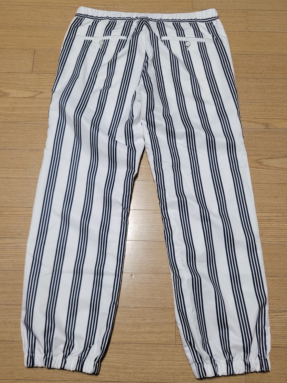 koe 코에 톰브라운 조거팬츠 M사이즈 상품이미지3