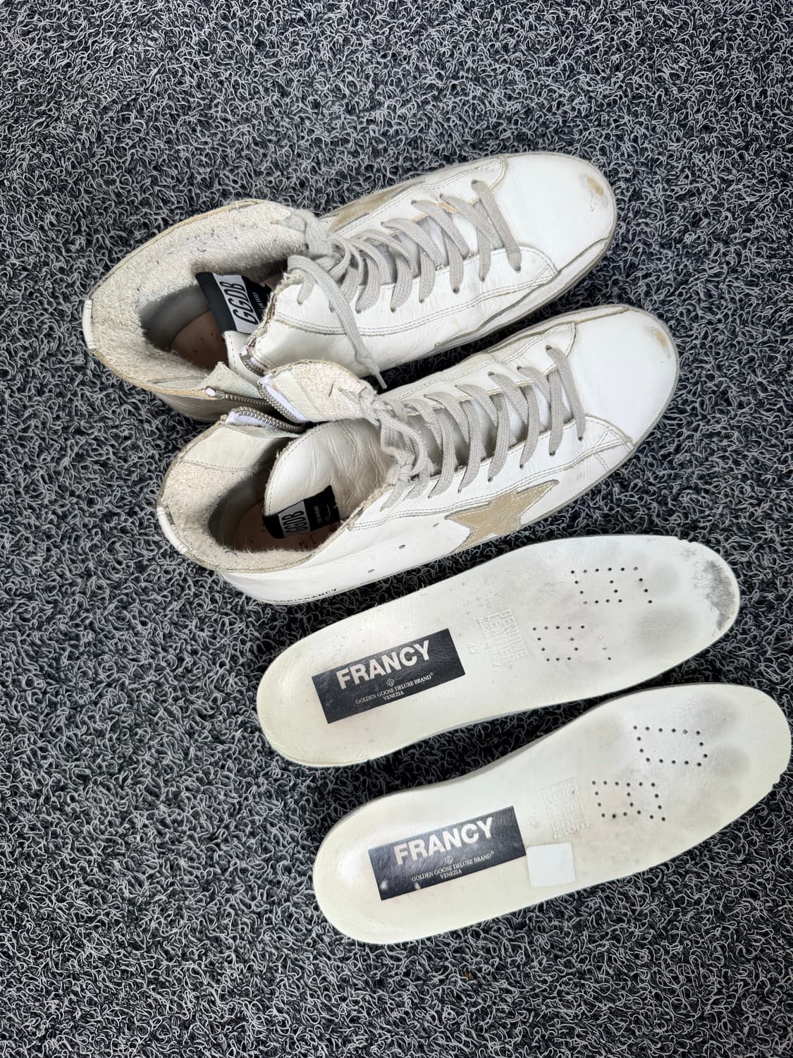 골든구스 프란시(Golden Goose Francy) 화이트 스웨이드 스 상품이미지7