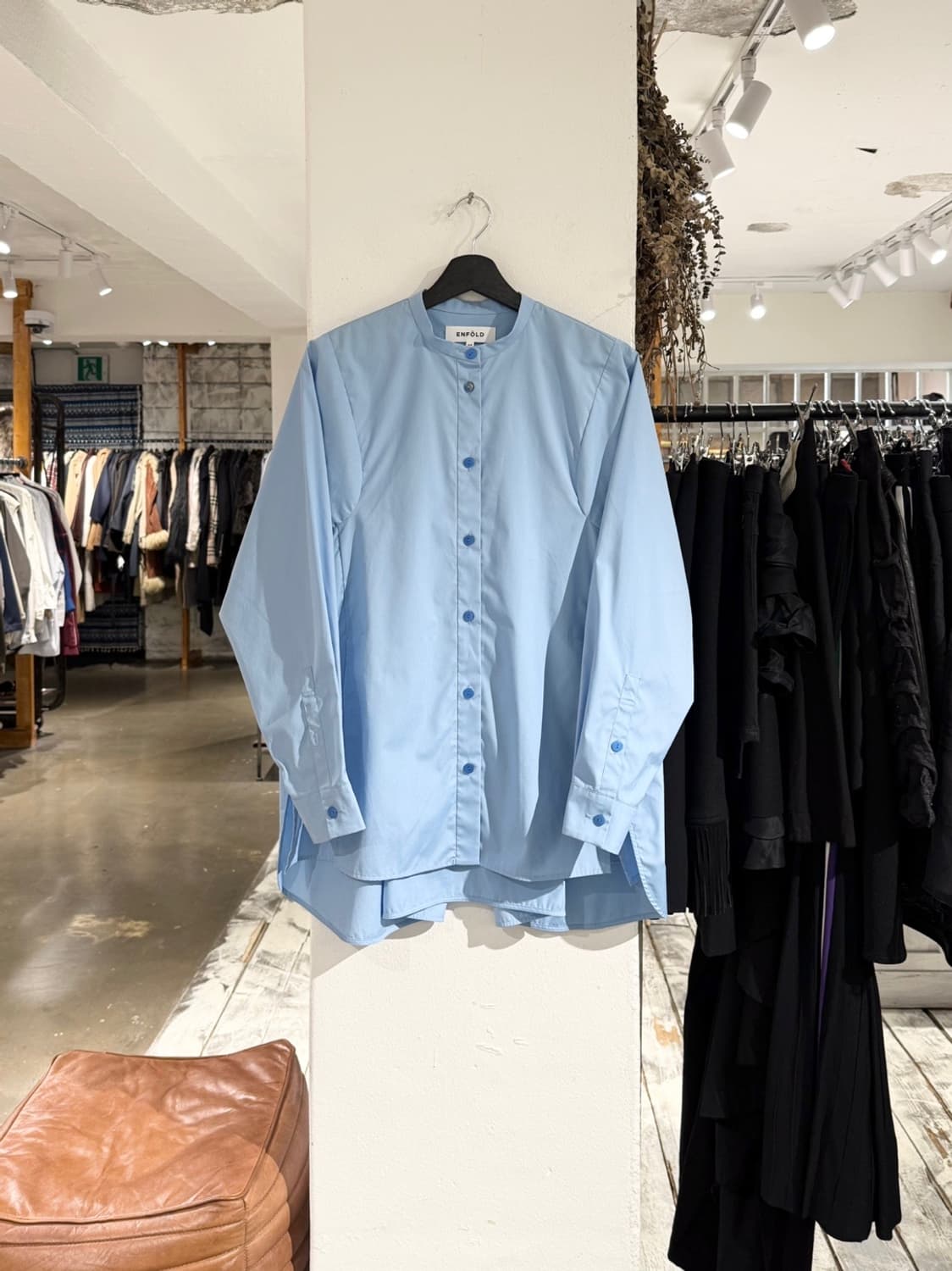 엔폴드 블루 라운드칼라 셔츠  상품이미지1