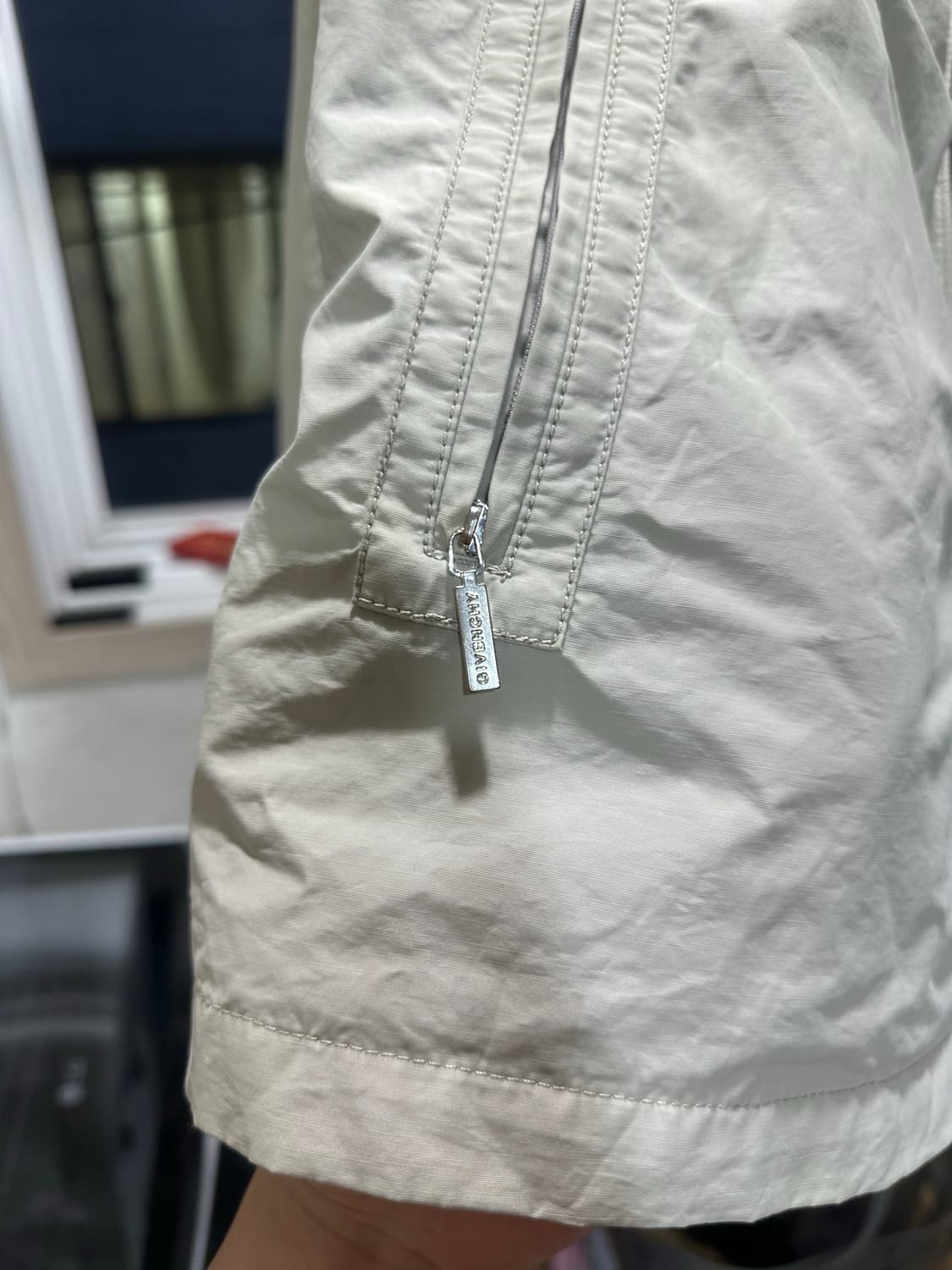 지방시 바람막이 상품이미지2