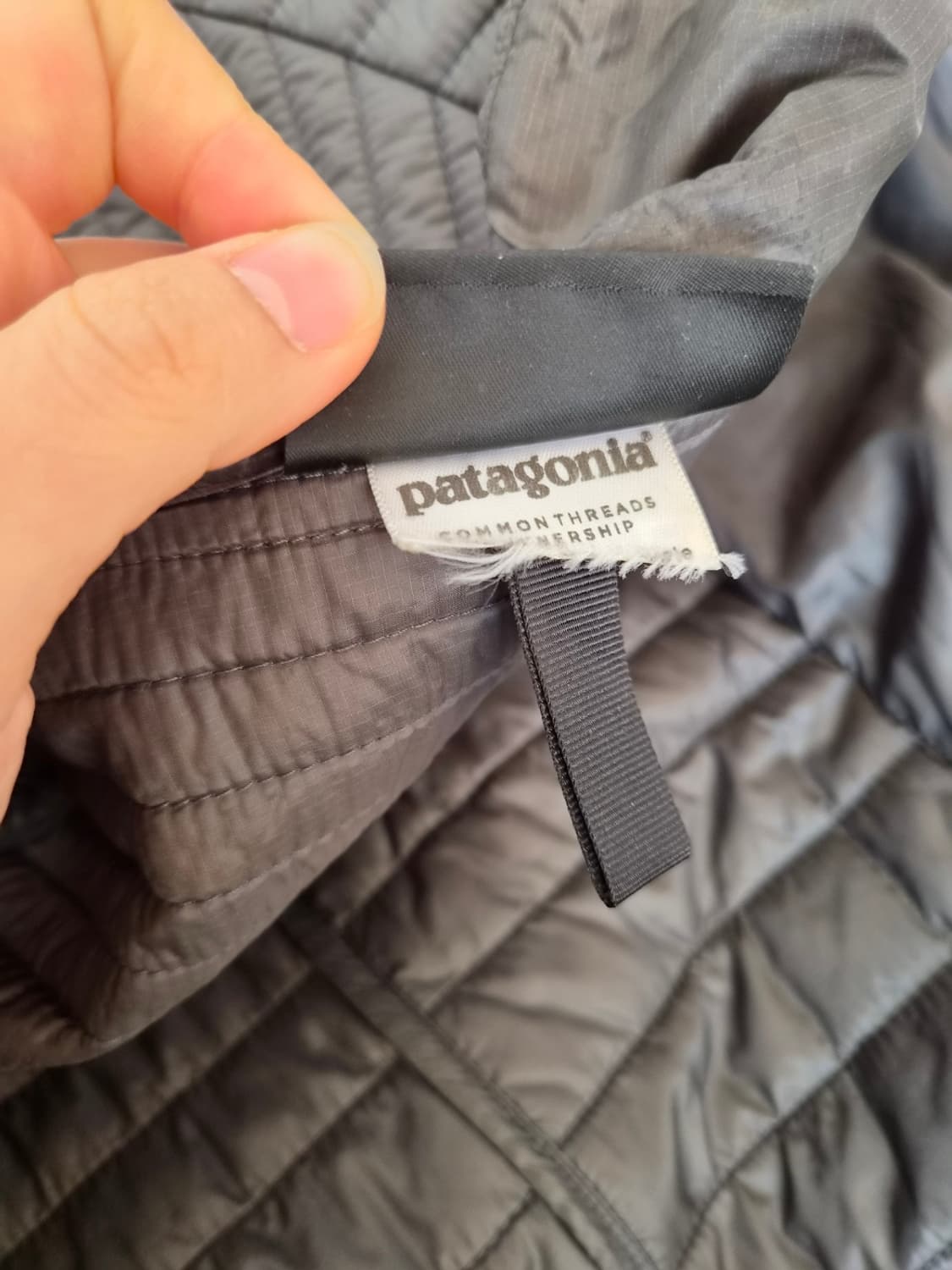 파타고니아 여성 경량롱패딩 상품이미지8