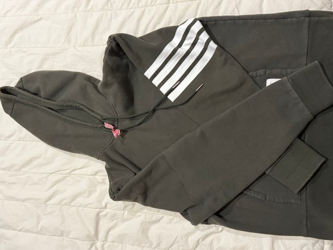 톰브라운 4바 후드티 판매합니다 상품이미지6