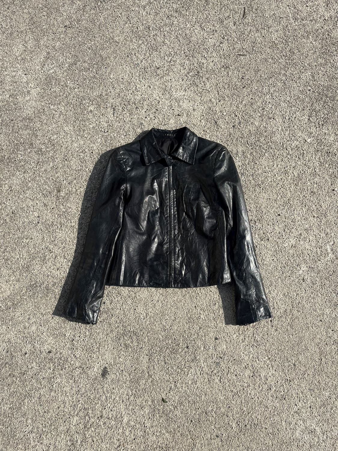 Theory 크롭 가죽 자켓  상품이미지1