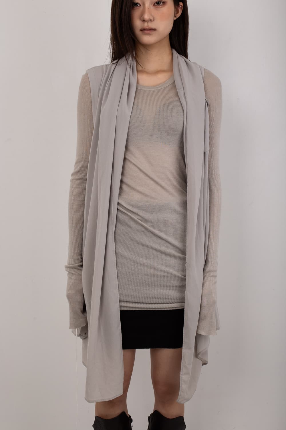 BAJRA ASYMMETRIC DRAPE HOOD VEST 상품이미지2