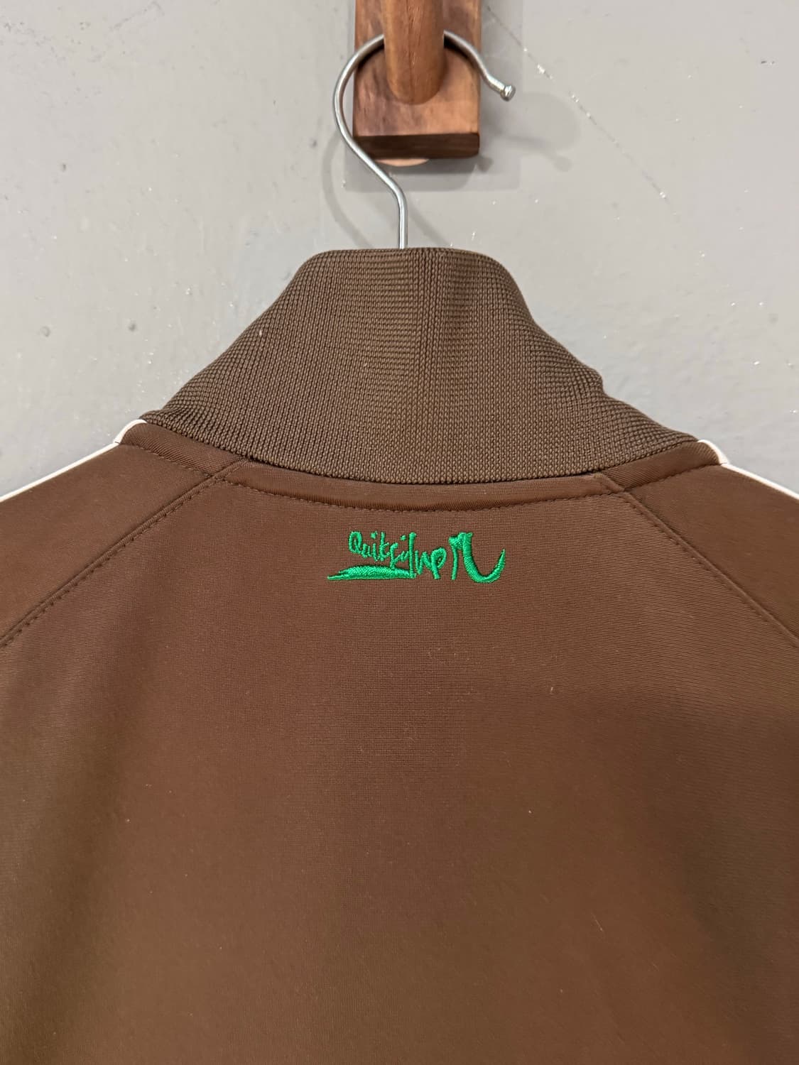 퀵실버 레터링 트랙자켓  상품이미지6