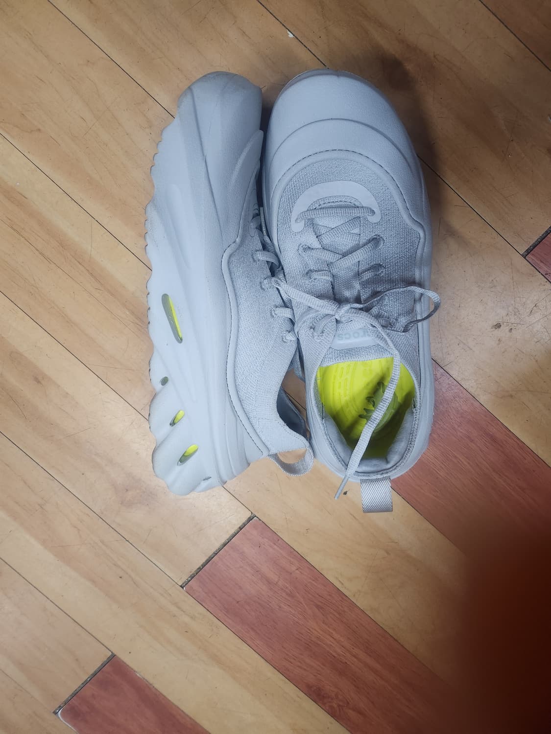 크록스슬립온 상품이미지1