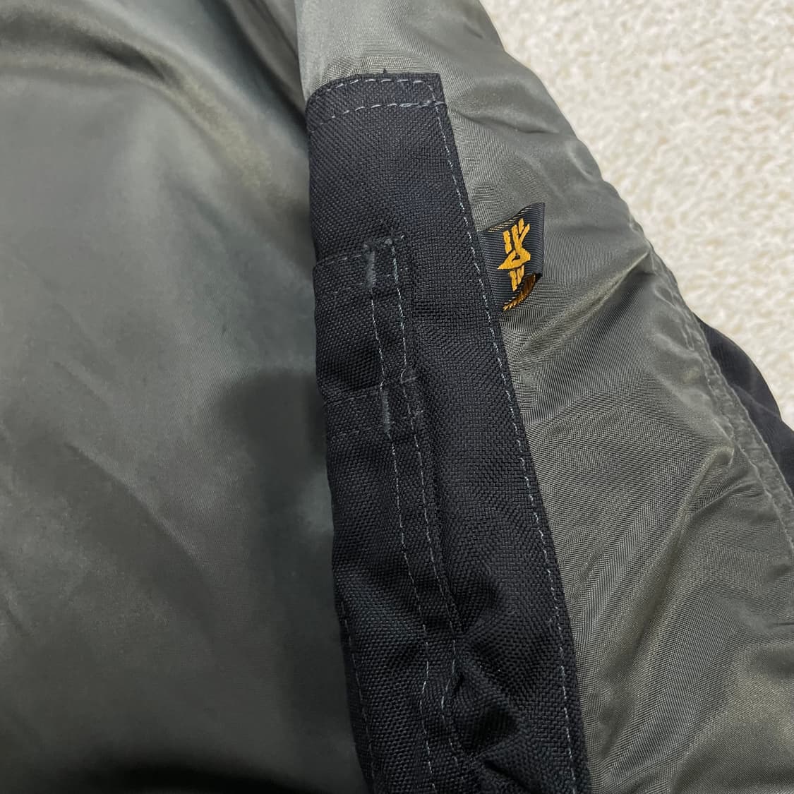 알파인더스트리 ma-1 항공점퍼 자켓 카키 상품이미지4