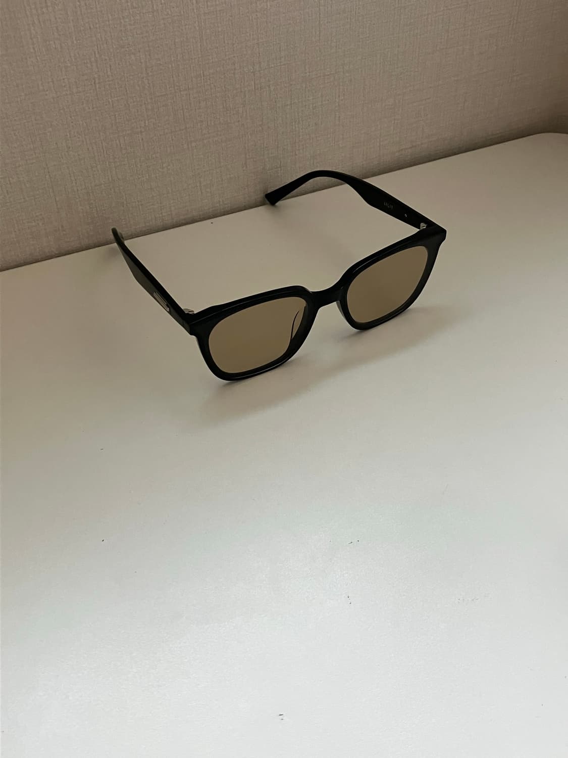 젠틀몬스터 lilit 01 상품이미지1