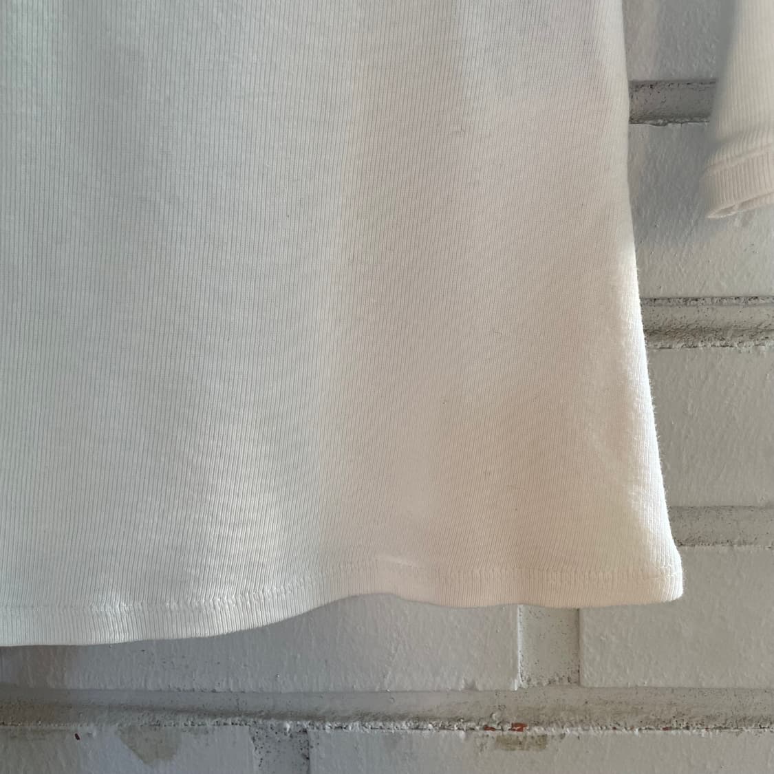 버버리 블루라벨 7부 아이보리 반팔 티셔츠 상품이미지4