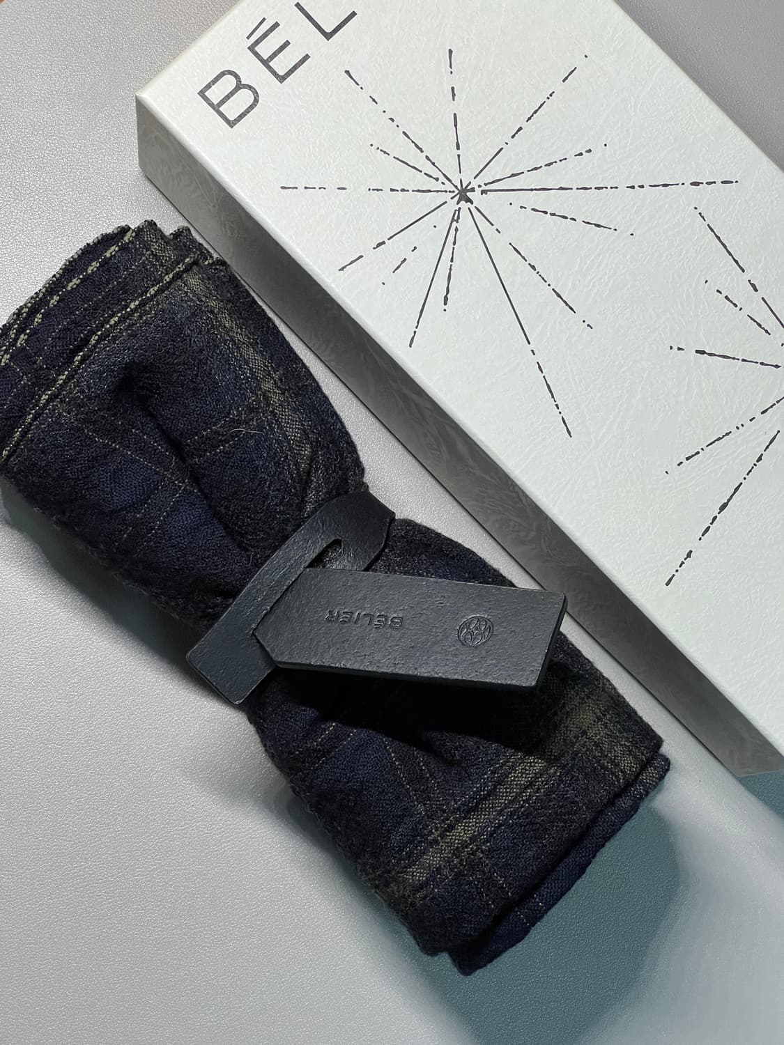 벨리에 시티 그리드 머플러 VIP 기프트 판매 정가 10.5만 상품이미지2