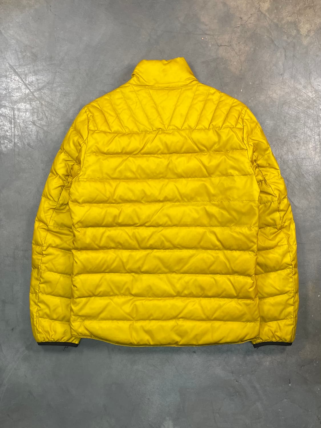 CP 컴퍼니 경량 패딩 상품이미지5