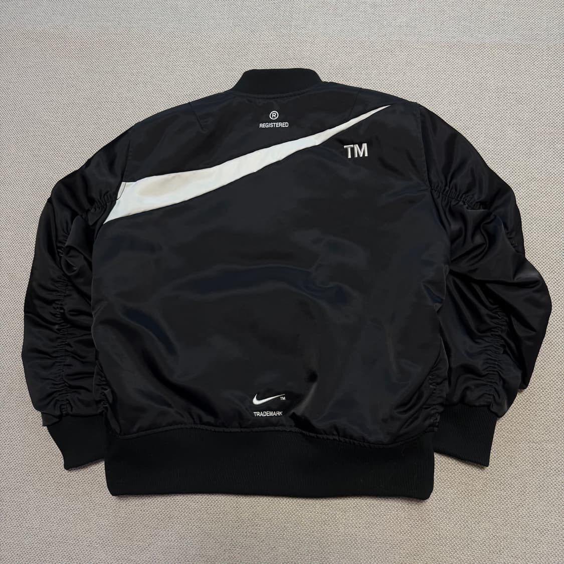 나이키 NSW 써마핏 리버시블 봄버자켓 상품이미지3
