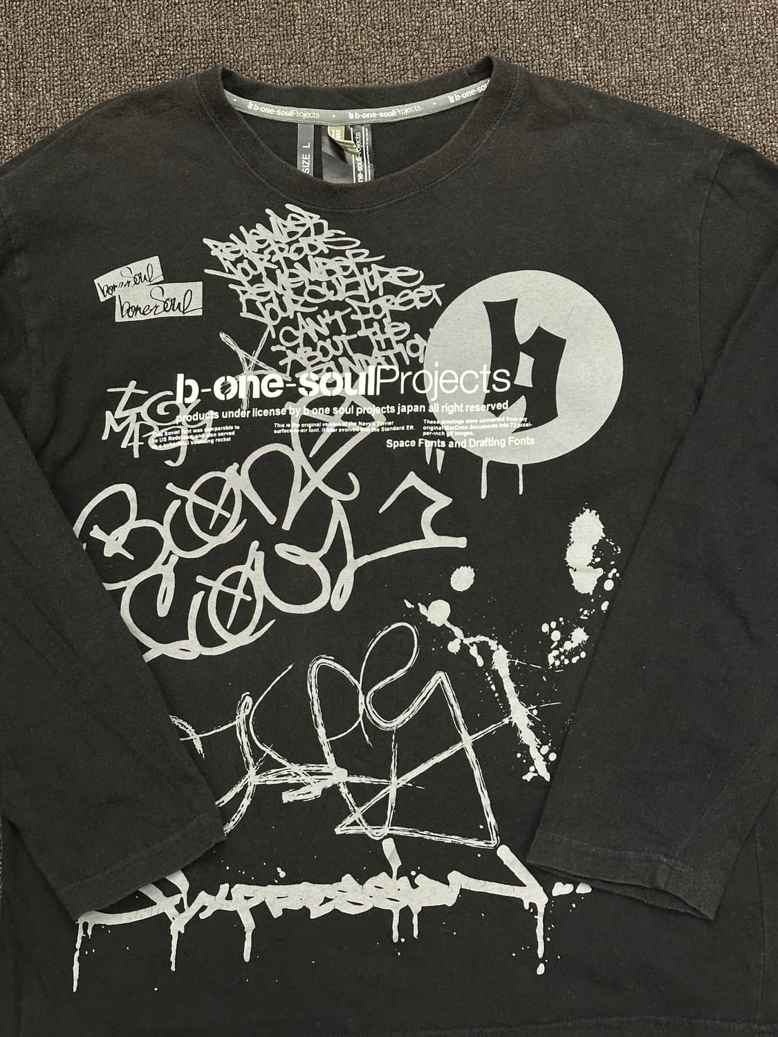 L)B-one-soul Project 빈티지 빅프린팅 블랙 롱슬리브 상품이미지2