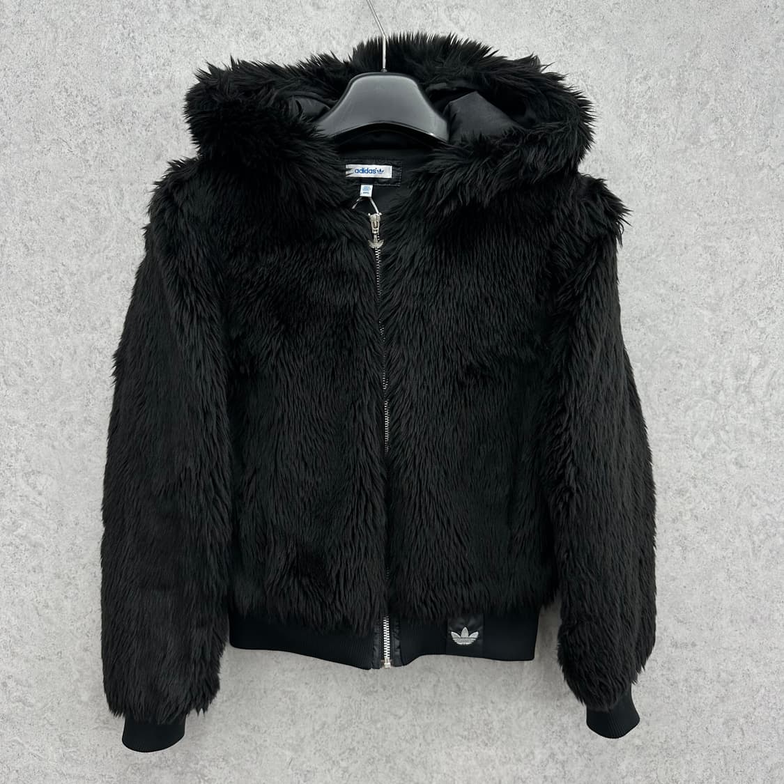 95 아디다스 여자 퍼 후드집업 상품이미지1