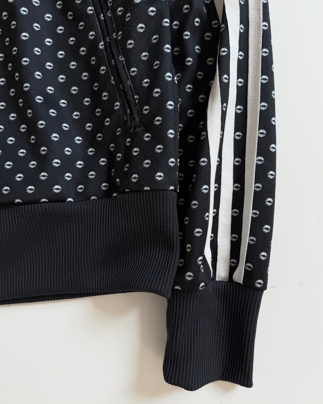 Adidas 아디다스 블랙컬러 립패턴 파이어버드 트랙탑 상품이미지6