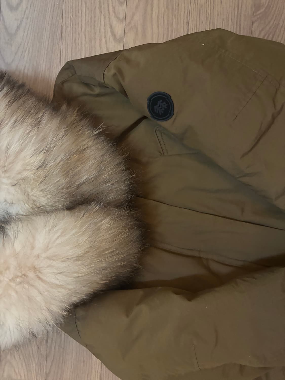 새상품급 코오롱 하이라인 구스다운 야상 롱패딩 85(90가능) 상품이미지3